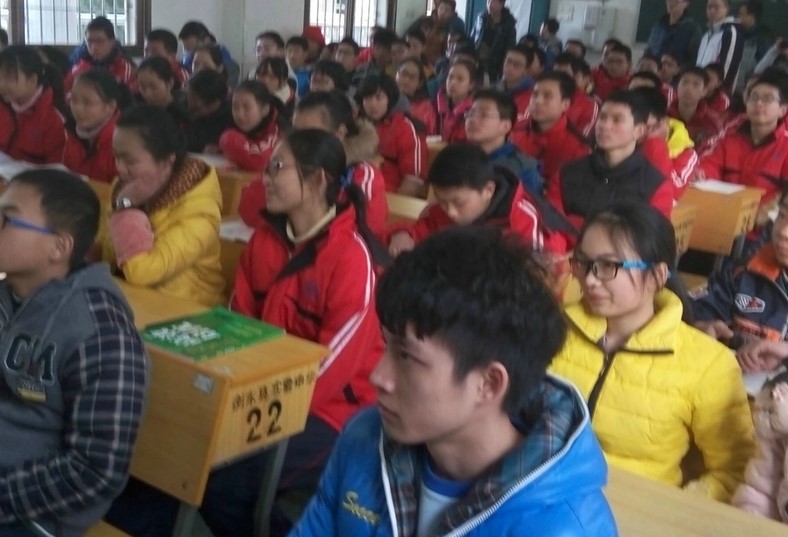 回家的路,今年第一场演讲 | 日记